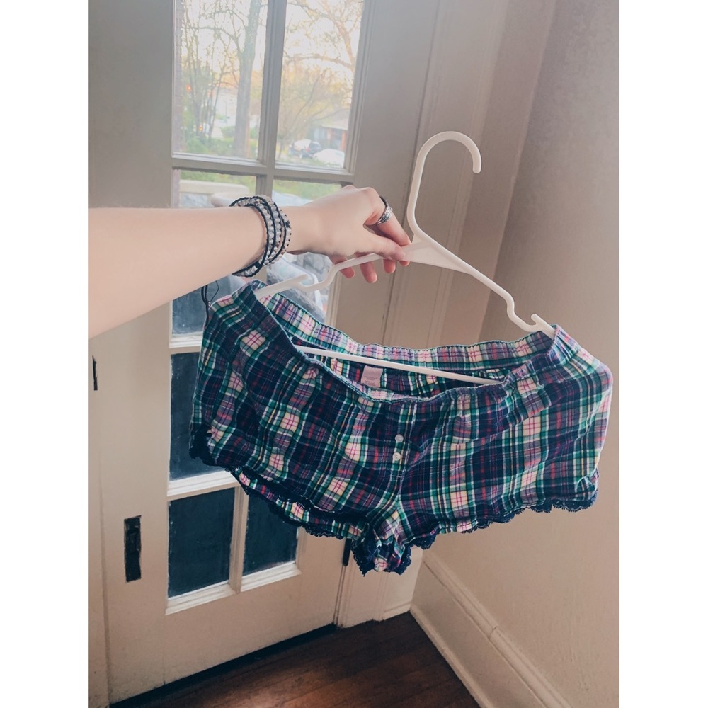 CHEEKY PAJAMA SHORTS// SIZE S